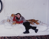 https://www.rachel-lamb.com/files/gimgs/th-14_RACHEL_AMY_SEND.jpg