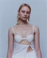 https://www.rachel-lamb.com/files/gimgs/th-1_RL_REEDITION_DROME021.jpg